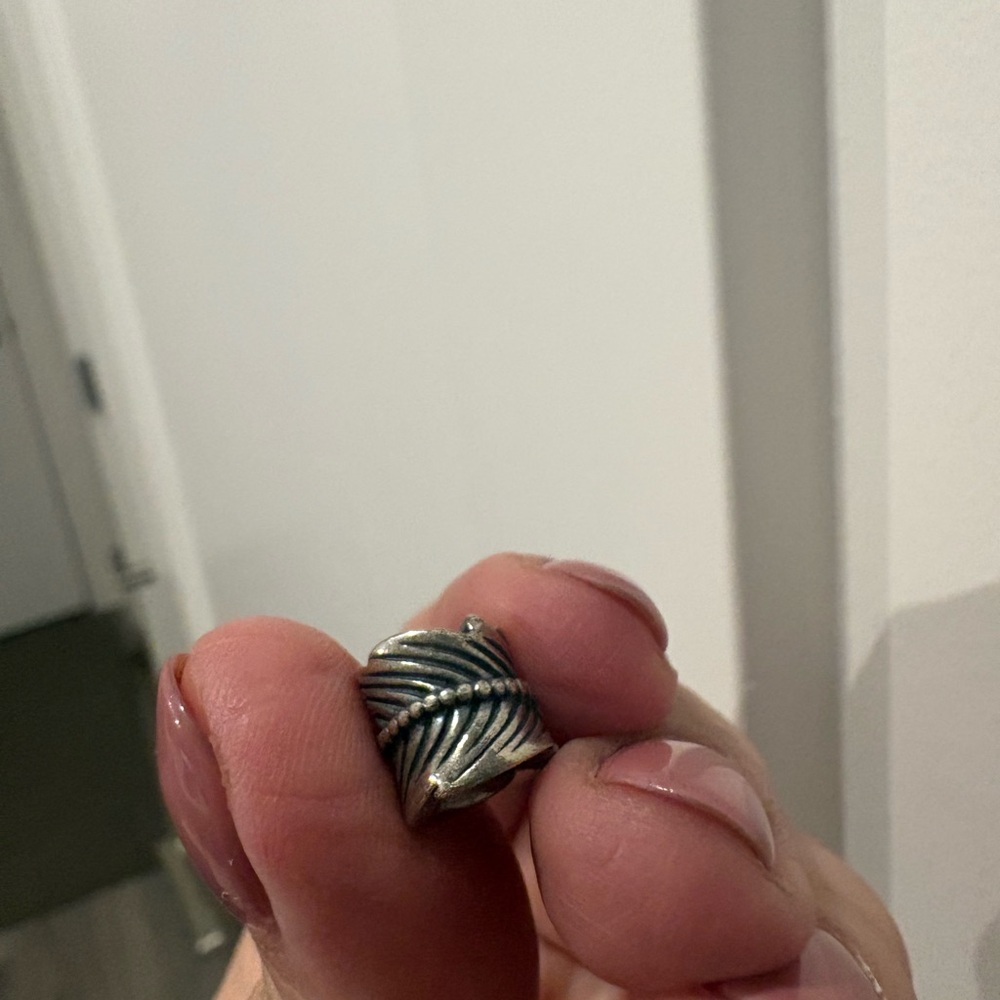 PANDORA LEAF CHARM - Picture 3 of 6